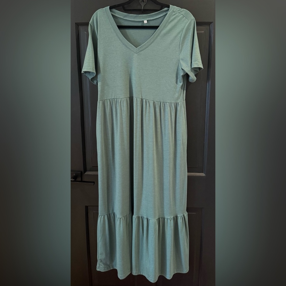 Sage Green Short Sleeve Gathered Waist Dress